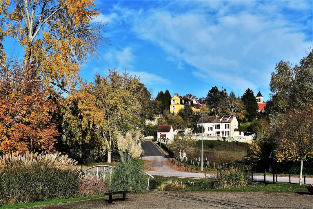 AUT09